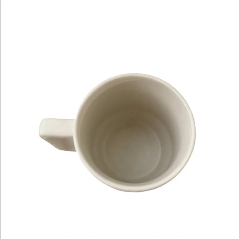 Starbucks Coffee 2016 Valentine’s Day Painted Hearts Mug‎